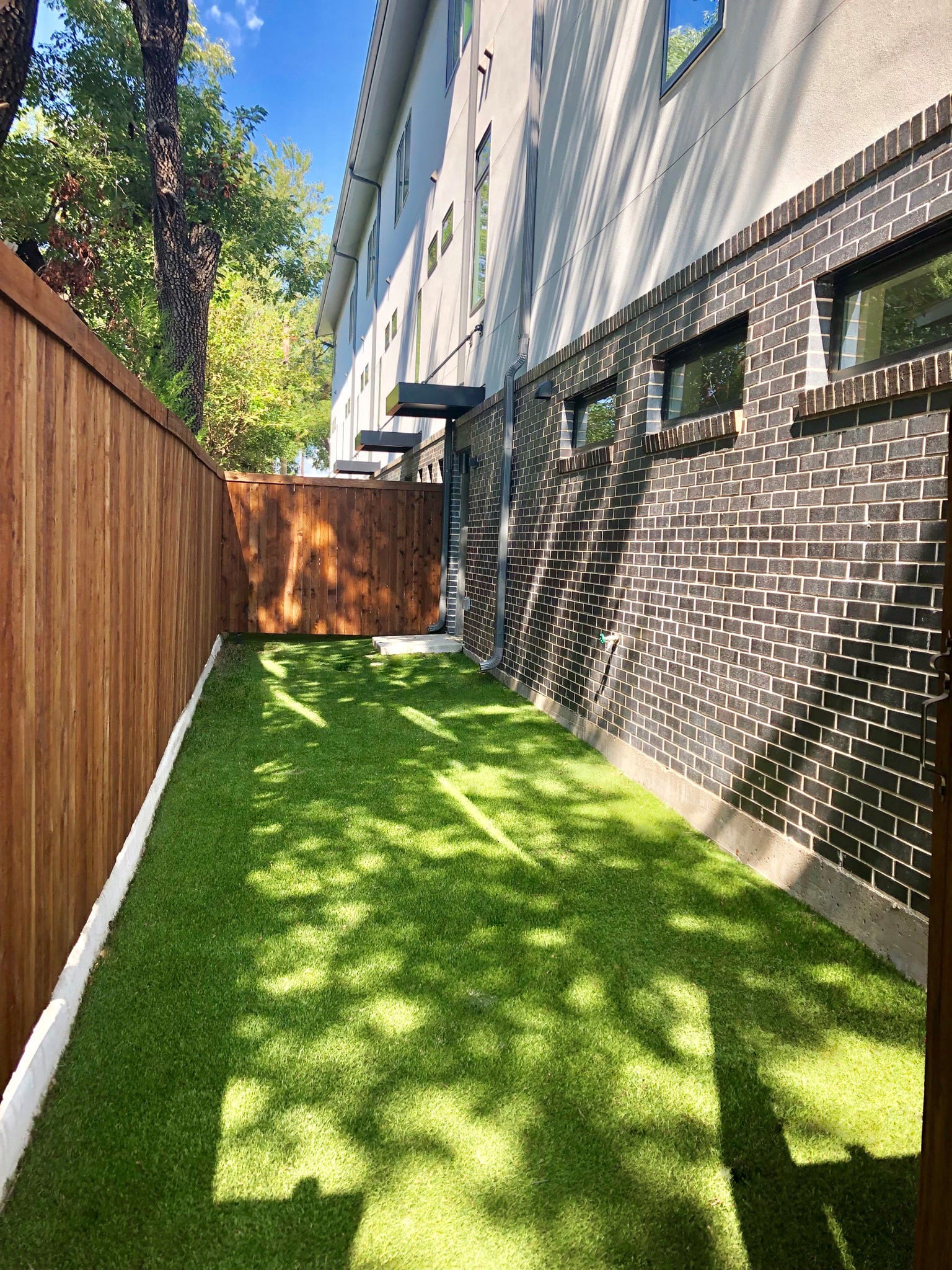 Dallas Townhome Backyard